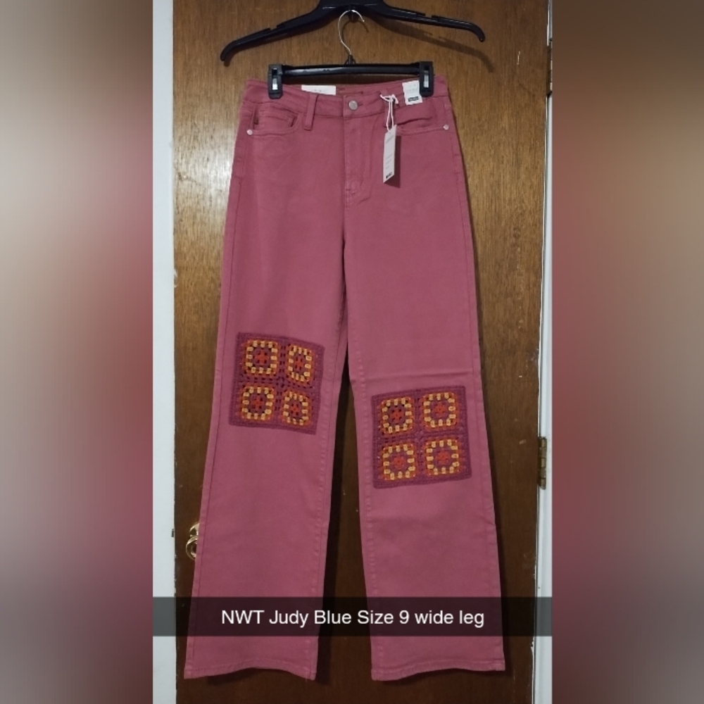 NWT Judy Blue crochet jeans, size 9, mauve color
